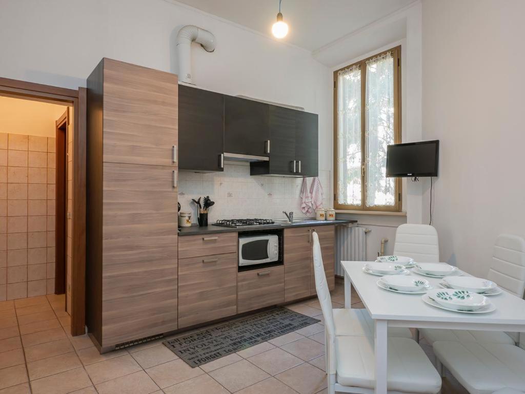 Suite Sauro 6 Guest Milano Exteriör bild