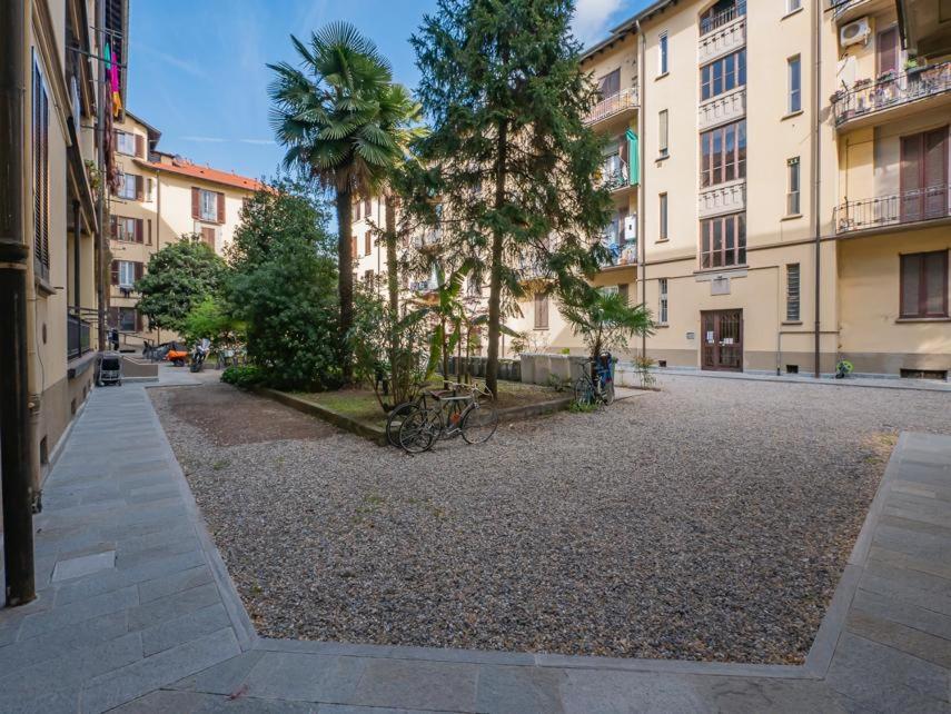 Suite Sauro 6 Guest Milano Exteriör bild